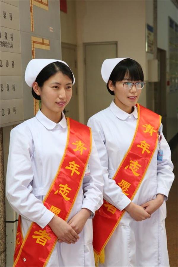 医院开设“青年文明号”.jpg