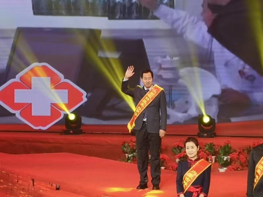 微信图片_20191021170145_编辑.jpg