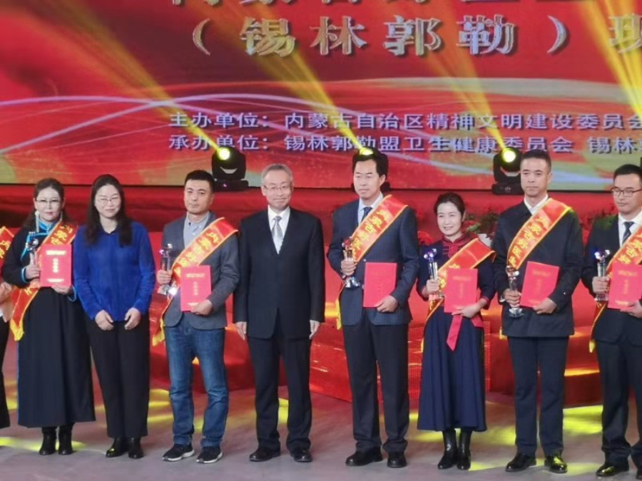 微信图片_20191021172233_编辑.jpg