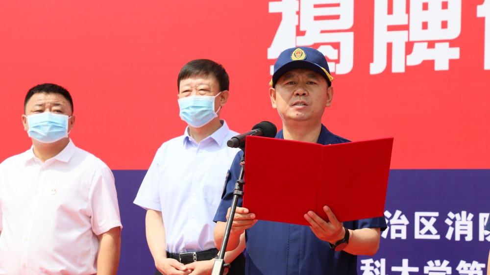 微信图片_20220629173305_编辑_编辑.jpg